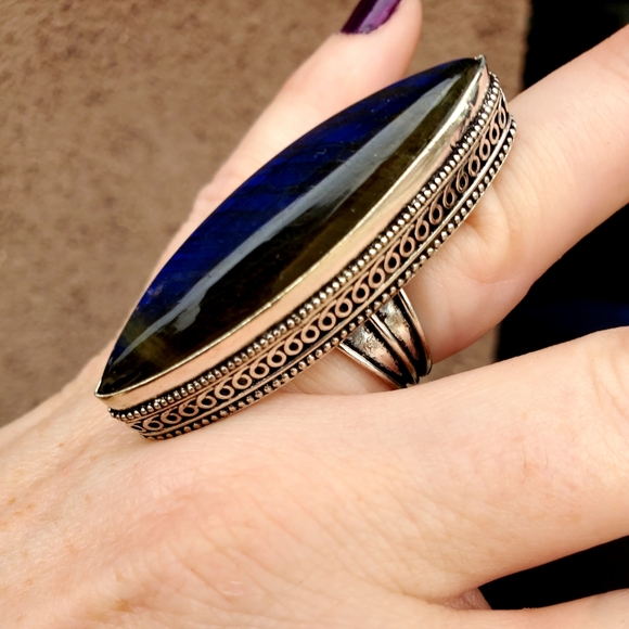 New Huge Labradorite 925 Silver Statement Ring. - Picture 3 of 16